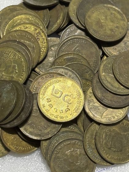 เหรียญกษาปณ์ชนิดราคาหนึ่งบาท50สต.25สต. รูปที่ 15
