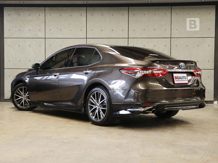 Toyota Camry 2021 2.5 HEV Premium Sedan ไฮบริด ไม่ติดแก๊ส เกียร์อัตโนมัติ เทา รูปที่ 4