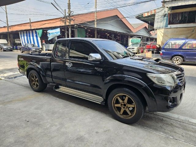 รถ Toyota Hilux Vigo 2.5 E Prerunner VN Turbo สี ดำ