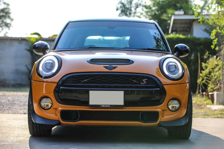 Mini COOPER 5 DOOR HATCH 2015 2.0 S Sedan เบนซิน ไม่ติดแก๊ส เกียร์อัตโนมัติ ส้ม รูปที่ 4