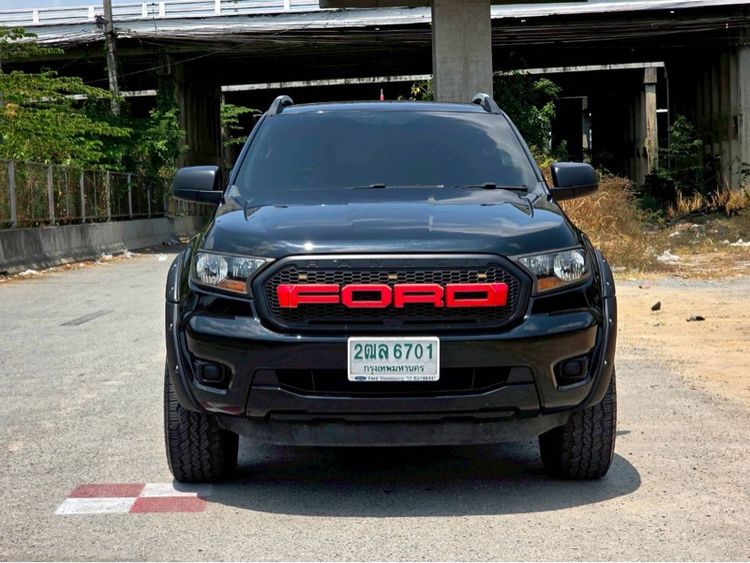 รถ Ford Ranger 2.2 XLS สี ดำ