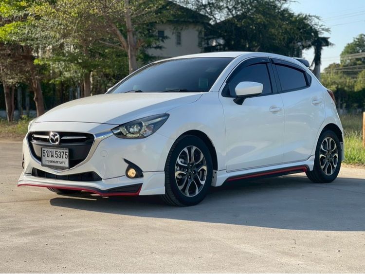 Mazda Mazda 2 2016 1.5 XD Sports Sedan ดีเซล ไม่ติดแก๊ส เกียร์อัตโนมัติ ขาว รูปที่ 2