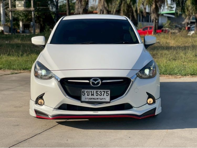 รถ Mazda Mazda 2 1.5 XD Sports สี ขาว