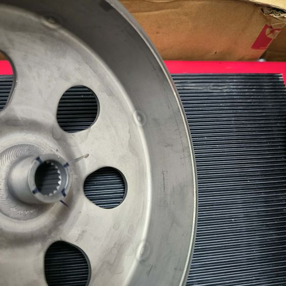 ขายชุดครัชคาบอนพร้อมกระโหลกครัช Forza350 ADV350 รูปที่ 2