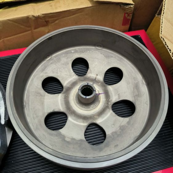 ขายชุดครัชคาบอนพร้อมกระโหลกครัช Forza350 ADV350 รูปที่ 3