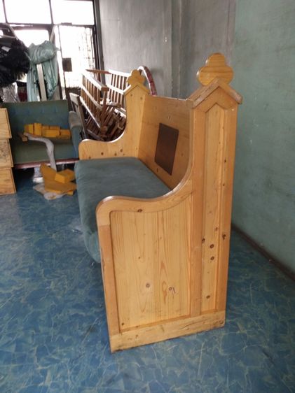 ขายโซฟาไม้เเอชตัวละ1,000บาท(มี10ตัว) ขนาดกว้าง110ลึก45สูง100cm รูปที่ 4