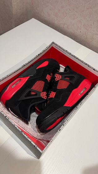 แดง รองเท้าผ้าใบ UK 9 | EU 43 1/3 | US 9.5 Nike Air Jordan 4 Retro Red Thunder Size EU43