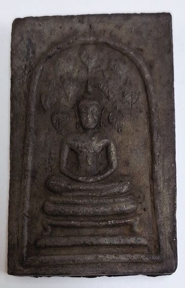 พระปรกโพธิ์ 9 ใบ หลวงพ่อกวย