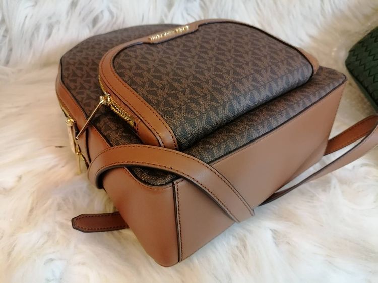 กระเป๋าเป้ Michael Kors ของแท้จาก USA ของใหม่ รูปที่ 5