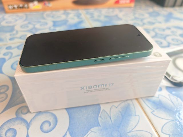 Xiaomi 17 Ram 12-512GB
สีเขียว สภาพเหมือนใหม่ ใช้งานน้อย รูปที่ 4