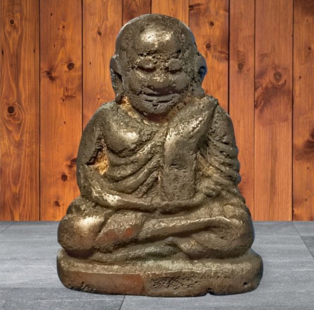 รูป หล่อ หลวง พ่อ เงิน วัด บางคลาน พิมพ์ นิยม เนื้อ โลหะ ผสม แก่ เนื้อ เงิน