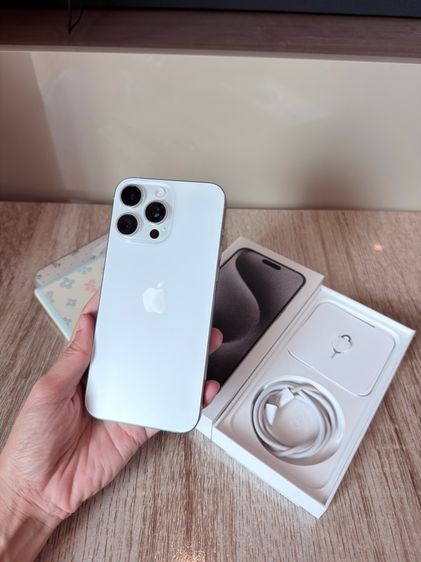 256 GB Iphone 15 Pro Max 256gb สี White Titanium