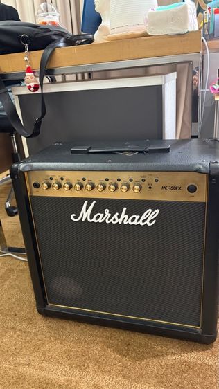 ตู้แอมป์กีตาร์ไฟฟ้า Marshall รุ่น MG50FX