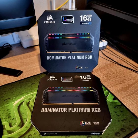 ขาย DDR4 3200Mhz Corsair Dominator Platimum16GB (2x8GB)