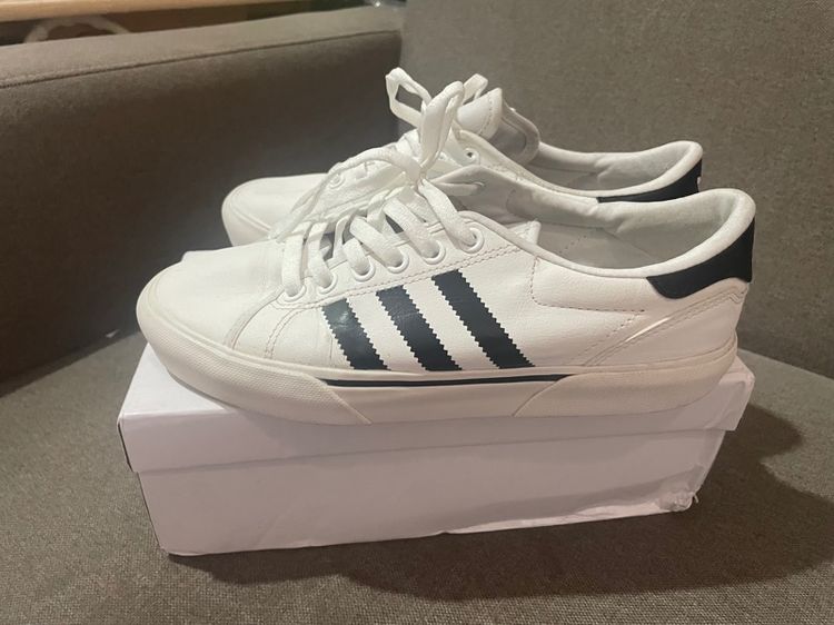 adidas รูปที่ 3