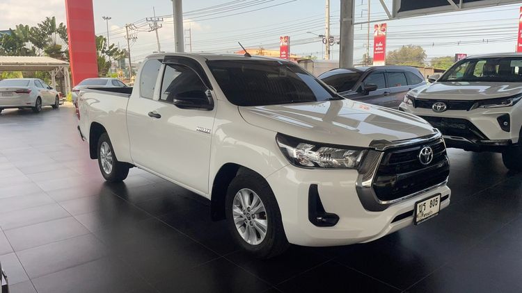 Toyota Hilux Revo 2024 2.4 Z Edition Entry Pickup ดีเซล ไม่ติดแก๊ส เกียร์ธรรมดา ขาว