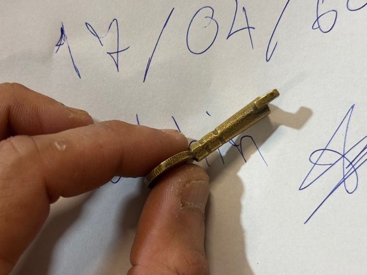 กุญแจรถไฟเก่ารฟประจำตัวพขร.ทองเหลืองสั่งหล่อรุ่นเก่าแท้ รูปที่ 5