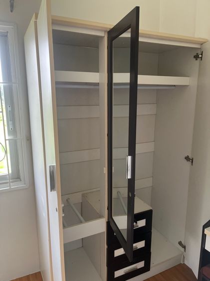 เฟอรนิเจอร  ย้ายบ้าน