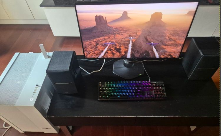 High-End Gaming PC RTX 5090 - Ryzen 7 9800X3D - 64GB RAM + Alienware Monitor – Full Set รูปที่ 4