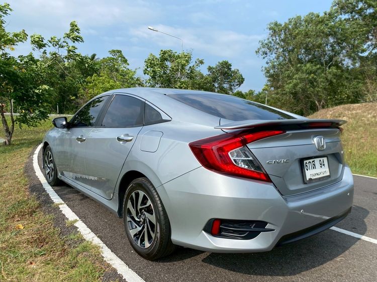 Honda Civic 2018 1.8 EL i-VTEC Sedan เบนซิน ไม่ติดแก๊ส เกียร์อัตโนมัติ เทา รูปที่ 3