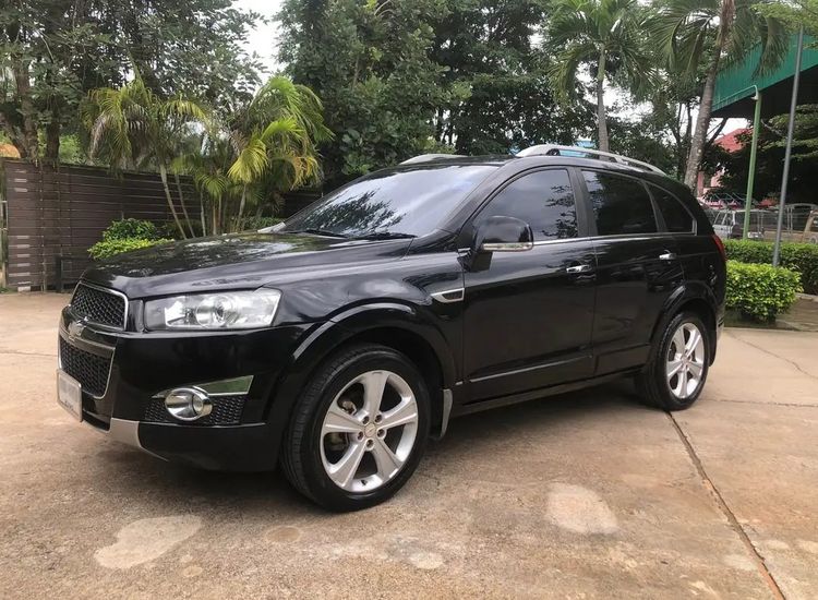 รถ Chevrolet Captiva 2.4 LTZ 4WD สี ดำ