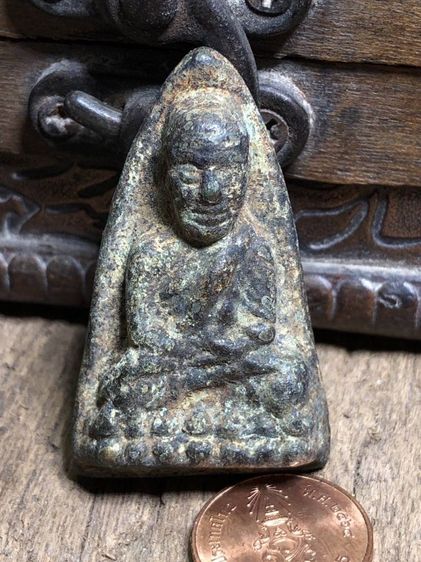 พระเครื่องเก่าๆของสะสมโบราณต่างๆ เป็นของหลุดของฝากของจำใว้นานเกินกว่า50ปี เเละเป็นของที่บ้านพ่อสะสมใว้เองค่ะ สนใจ โทรและLine 091-7968966  รูปที่ 9