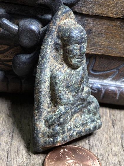 พระเครื่องเก่าๆของสะสมโบราณต่างๆ เป็นของหลุดของฝากของจำใว้นานเกินกว่า50ปี เเละเป็นของที่บ้านพ่อสะสมใว้เองค่ะ สนใจ โทรและLine 091-7968966  รูปที่ 8