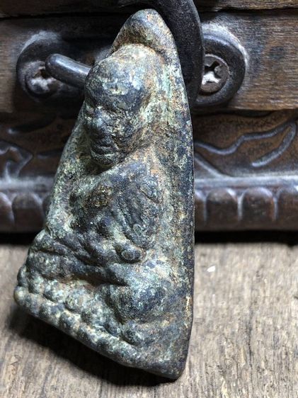 พระเครื่องเก่าๆของสะสมโบราณต่างๆ เป็นของหลุดของฝากของจำใว้นานเกินกว่า50ปี เเละเป็นของที่บ้านพ่อสะสมใว้เองค่ะ สนใจ โทรและLine 091-7968966  รูปที่ 10