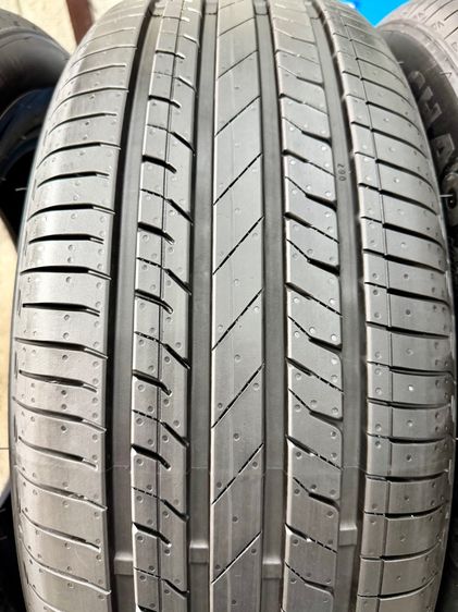 ยางถอดป้ายแดงขอบ 18” ยี่ห้อ CHAO YANG รุ่น RADIAI RP76 ขนาด 225-60R18 ปี 25 ตุ่มหน้ายางยังอยู่ครบ   รูปที่ 6