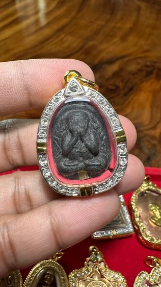 ปล่อยพระค่ะ