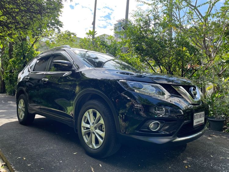 Nissan X-Trail 2017 2.0 4WD Utility-car เบนซิน ไม่ติดแก๊ส เกียร์อัตโนมัติ ดำ รูปที่ 4