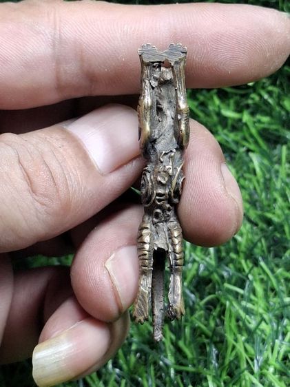 (ปิดแล้วครับ)เสือหล่อเก่าไม่ทราบที่ รูปที่ 3