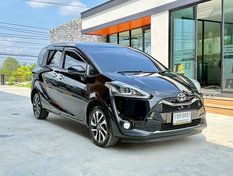 Toyota Sienta 2021 1.5 V Utility-car เบนซิน ไม่ติดแก๊ส เกียร์อัตโนมัติ ดำ รูปที่ 3