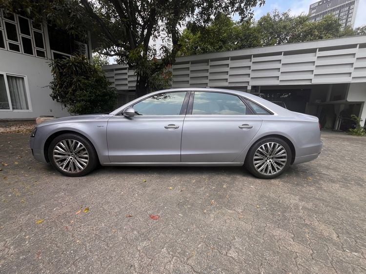 Audi Audi A8  2015 2.0 L Hybrid Sedan ไฮบริด เกียร์อัตโนมัติ เทา รูปที่ 4