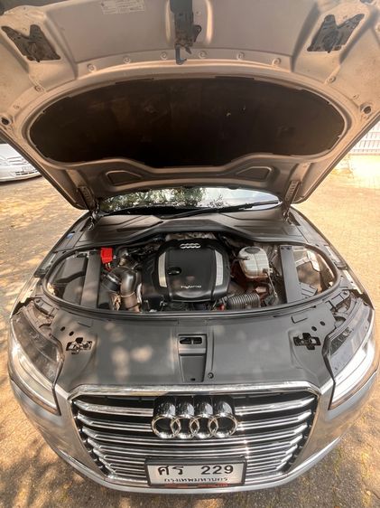 Audi Audi A8  2015 2.0 L Hybrid Sedan ไฮบริด เกียร์อัตโนมัติ เทา