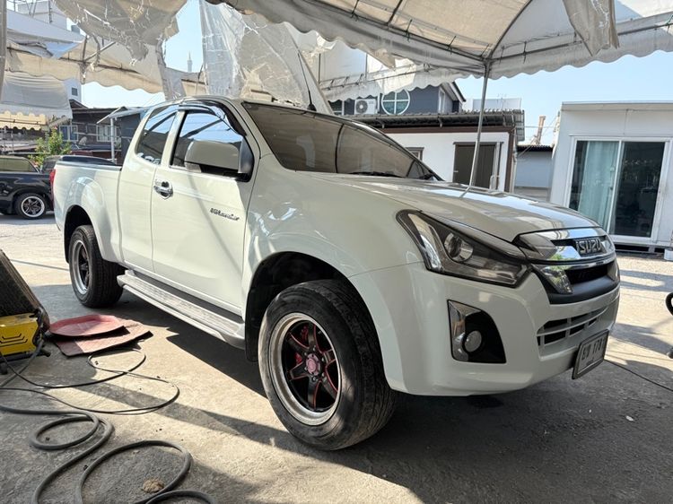 Isuzu D-MAX 2019 1.9 Hi-Lander L Pickup ดีเซล ไม่ติดแก๊ส เกียร์ธรรมดา ขาว รูปที่ 3
