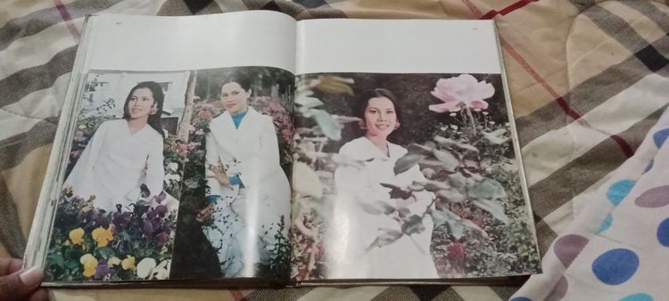 ลิลิตพระราชประวัติและพระบรมฉายาลักษณ์ของสมเด็จพระนางเจ้าพระบรมราชินีนาถ รูปที่ 10