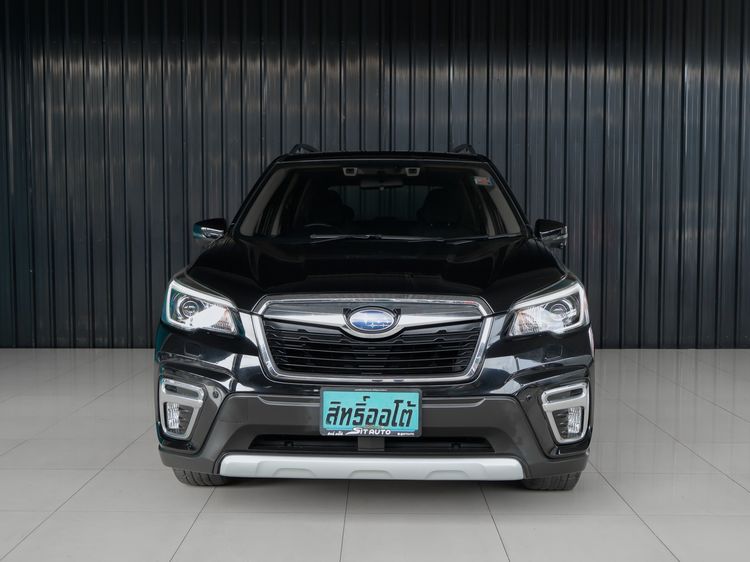 Subaru Forester 2020 2.0 i-S EyeSight Utility-car เบนซิน ไม่ติดแก๊ส เกียร์อัตโนมัติ ดำ รูปที่ 2