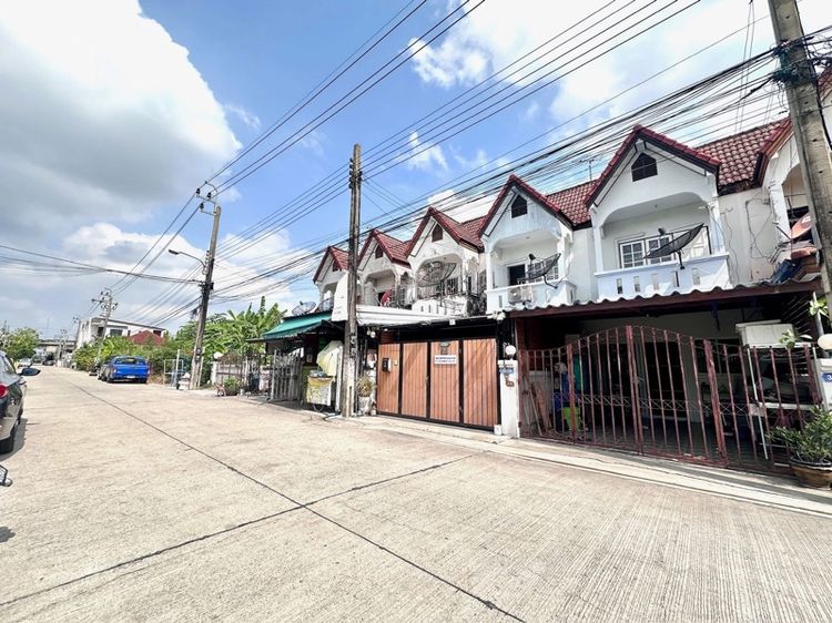 🔥 ทาวน์เฮาส์รีโนเวท ทำเลสุขาภิบาล 5 เข้าเมืองง่าย 🔥 รูปที่ 2