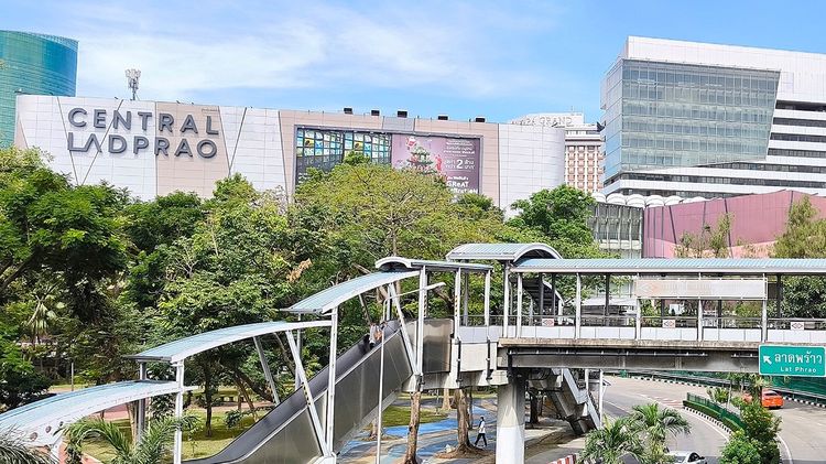 ที่ดินกลางเมือง ลาดพร้าว ผังสีน้ำตาล FAR สูง ราคาดี 200 ตร.ว. ใกล้ MRT พหลโยธิน รูปที่ 3