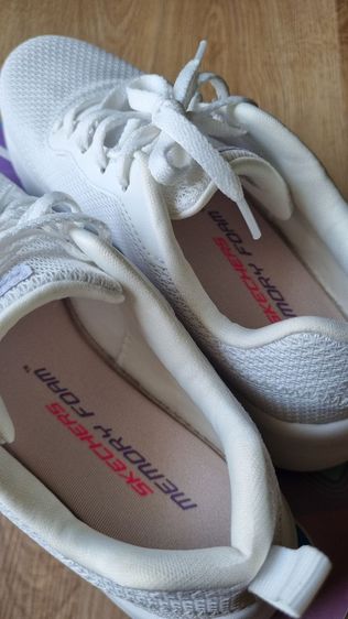รองเท้าผ้าใบSkechers ลำลองผู้หญิงสีขาว เบอร์7(US) รูปที่ 13