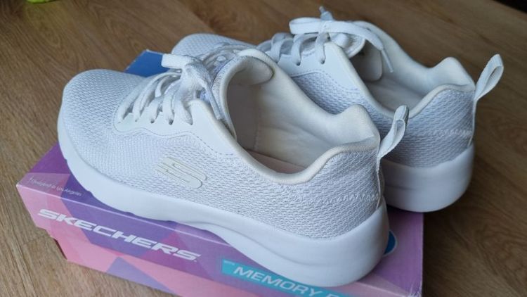 รองเท้าผ้าใบSkechers ลำลองผู้หญิงสีขาว เบอร์7(US) รูปที่ 7