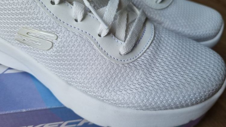 รองเท้าผ้าใบSkechers ลำลองผู้หญิงสีขาว เบอร์7(US) รูปที่ 14