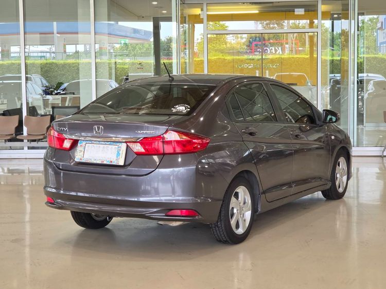 Honda City 2014 1.5 V Sedan เบนซิน ไม่ติดแก๊ส เกียร์อัตโนมัติ เทา รูปที่ 4