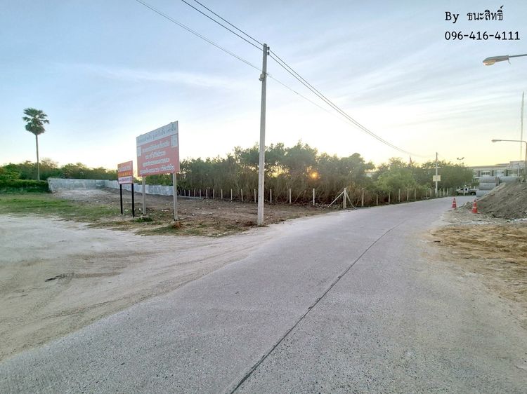 ขายที่ดินเปล่า 3 ไร่ ทำเลดี ใกล้หาดบางเเสน เหมาะลงทุนอสังหาฯ ทุกรูปแบบ