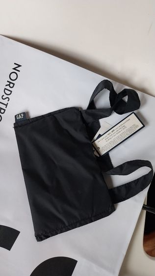 GAP  ถุงผ้า สีน้ำเงินกรมท่า 

ขนาด  16.5x17.5" 
วัสดุ ผ้า NYLON
สินค้า  ของใหม่ แท้ จาก USA 

 รูปที่ 6