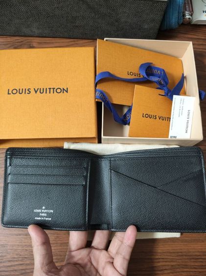 กระเป๋าหลุยส์ผู้ชายของแท้ ราคา11000 บาท ครับ รูปที่ 4