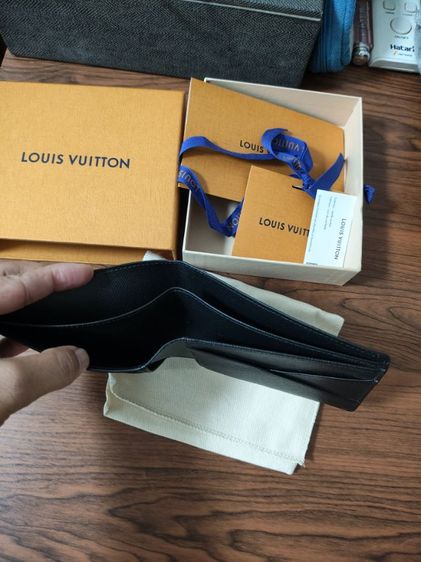 กระเป๋าหลุยส์ผู้ชายของแท้ ราคา11000 บาท ครับ รูปที่ 3