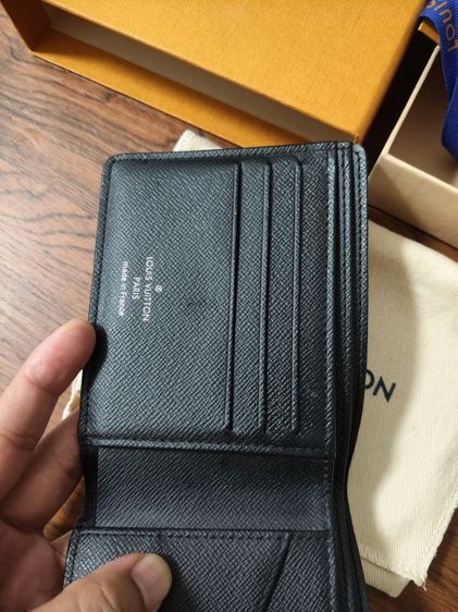 กระเป๋าหลุยส์ผู้ชายของแท้ ราคา11000 บาท ครับ รูปที่ 6