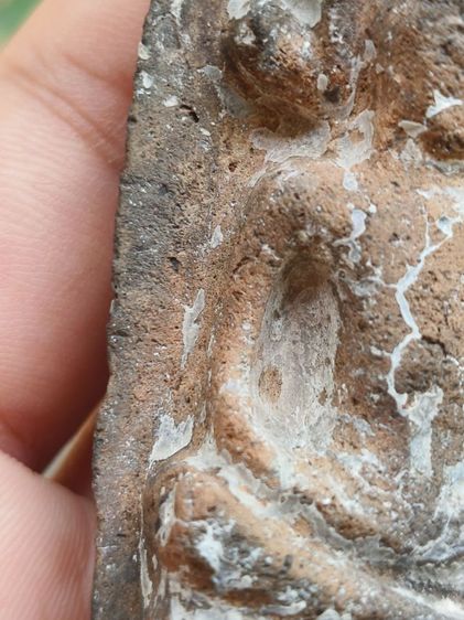 พระกรุนาดูนปรกเดี่ยวใหญ่ รูปที่ 6